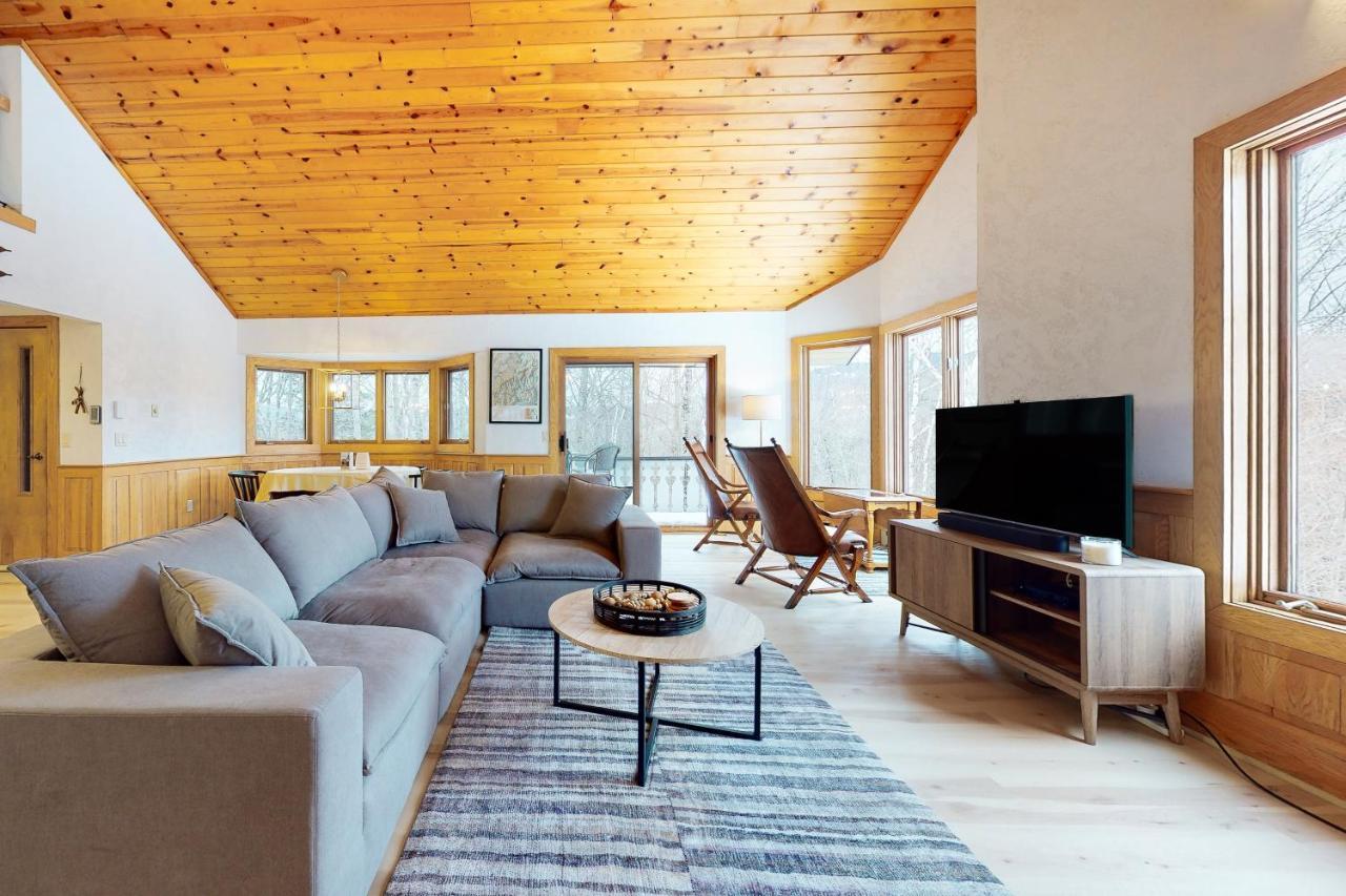 White Mountain Chalet Bartlett Bagian luar foto
